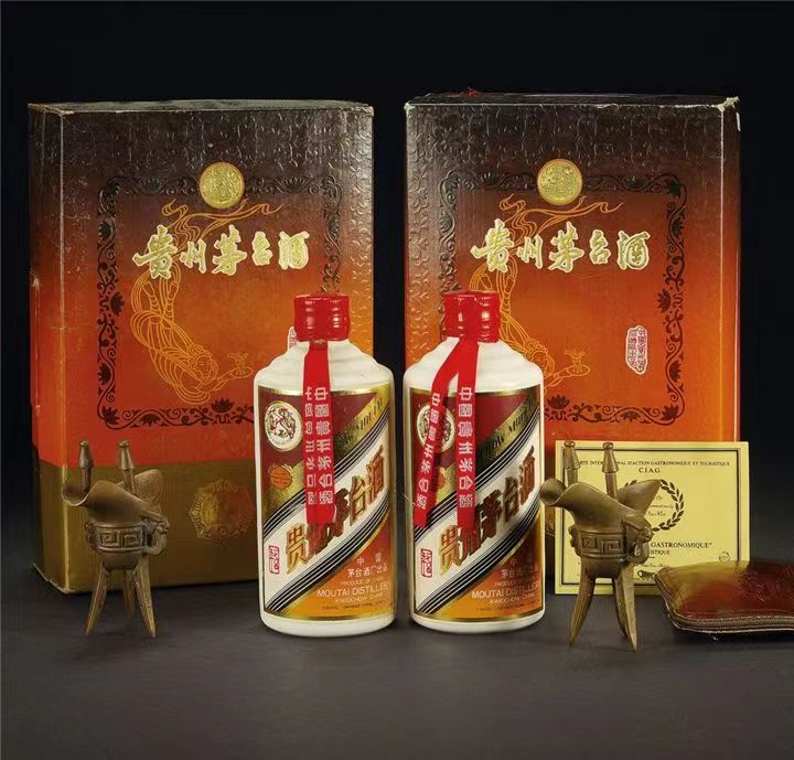 名山礼盒茅台酒回收